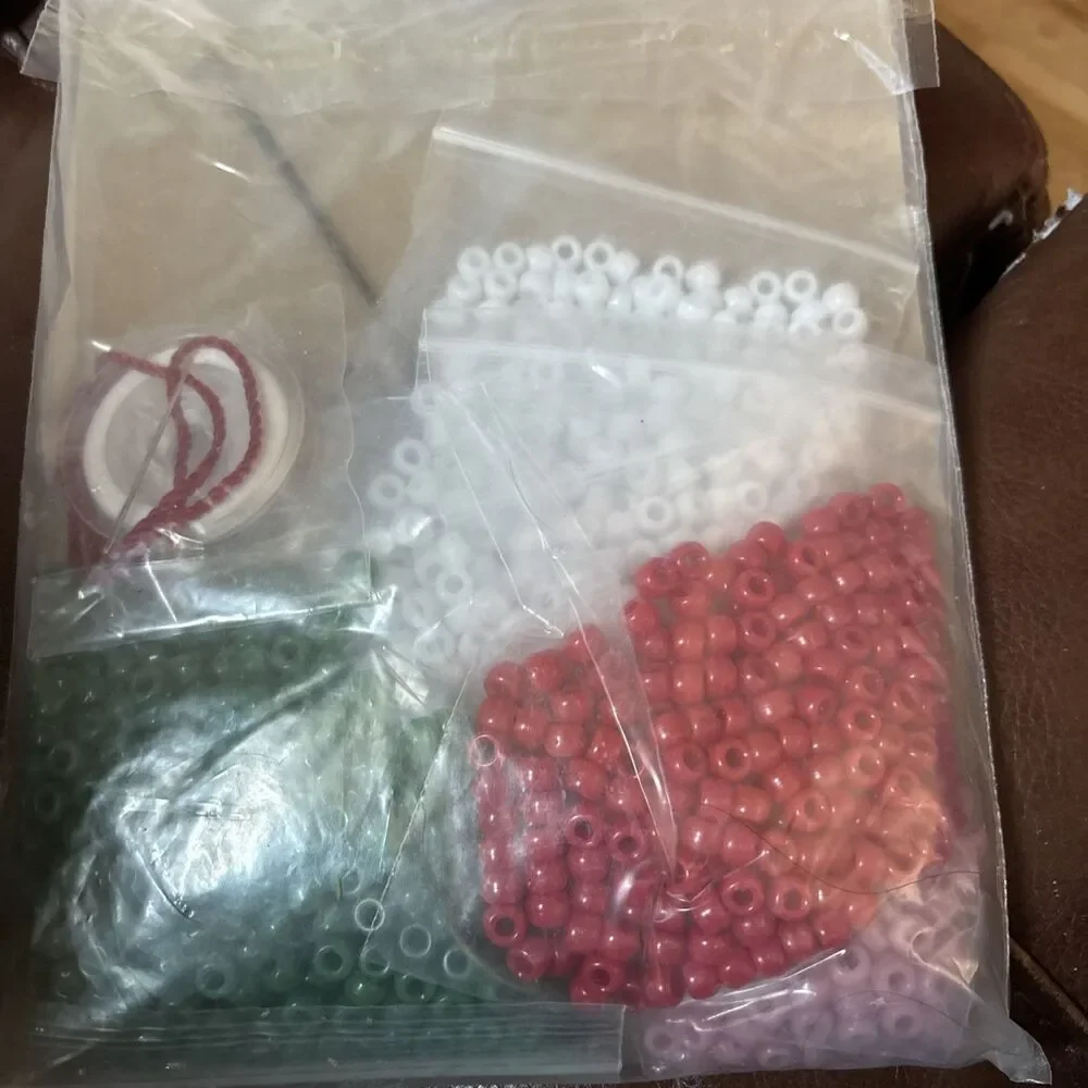 RARE! Herrschners SANTA Smiles Bead Banner Kit 512223 99-2214